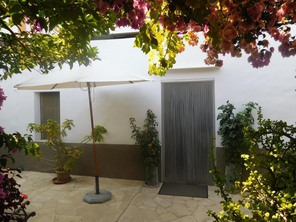 Villa Elegant In With Private Pool